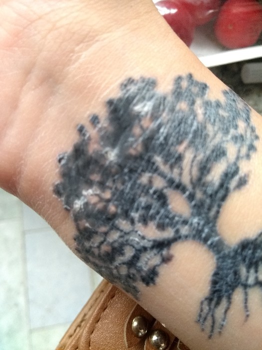 Pérdida de tinta en tatuaje recién hecho, ¿es normal? - ZonaTattoos