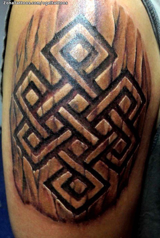 Tatuaje de Ogeltattoos