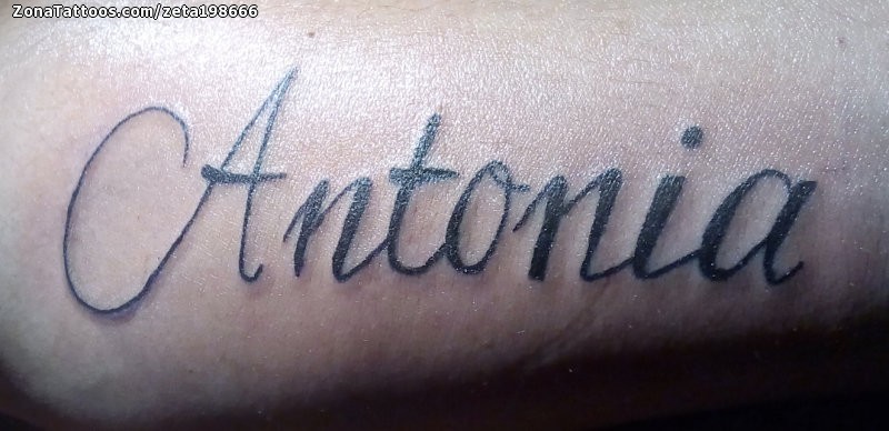 Tatuaje antonia poze