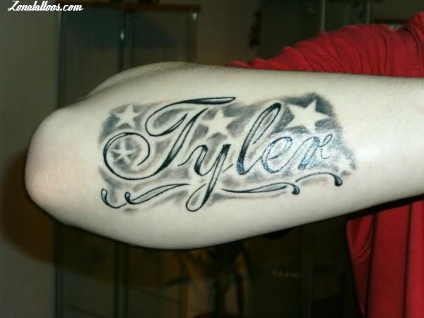 Tyler Name Tattoo Designs  Tyler name, Name tattoos, Name tattoo