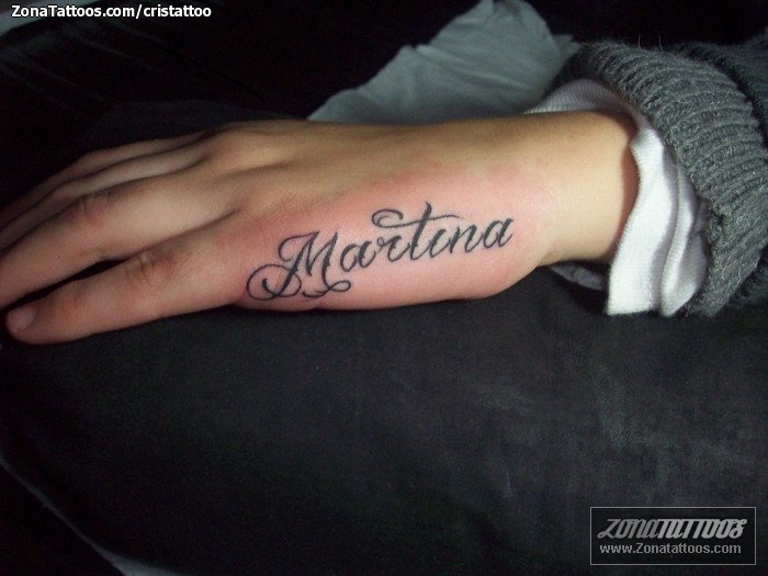 Obstinado El extraño Rendición Tatuajes y diseños del nombre Martina - ZonaTattoos
