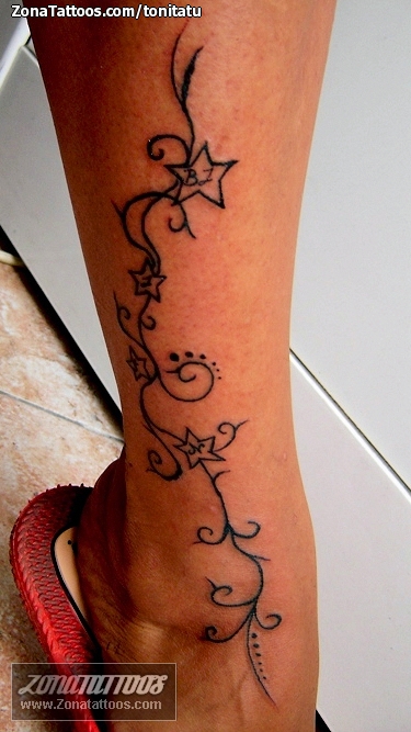 Leg flower tattoos  Tattoo Talk  Tattoo Magic