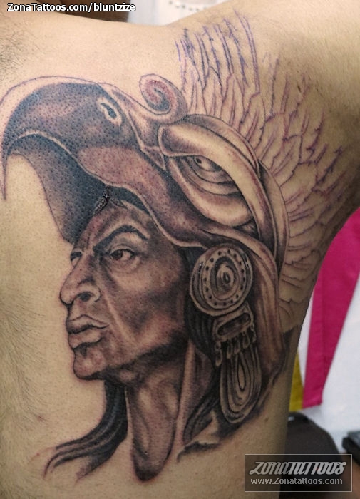 Tattoo of Aztec, Shoulder blade