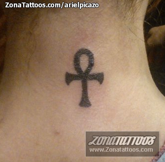 Tatuaje de arielpicazo