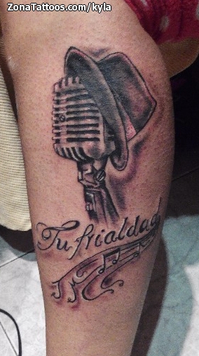 Tattoo of Microphones, Hats