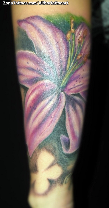 Tattoo of Lilies, Flowers
