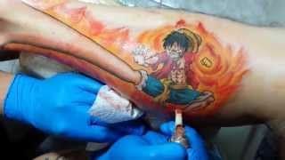 Proceso de tatuaje de One Piece